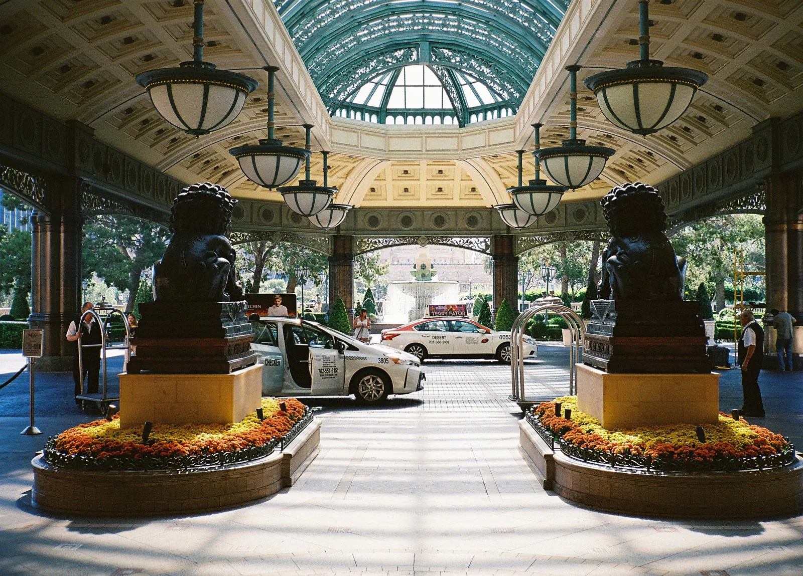 ベラージオの正面玄関