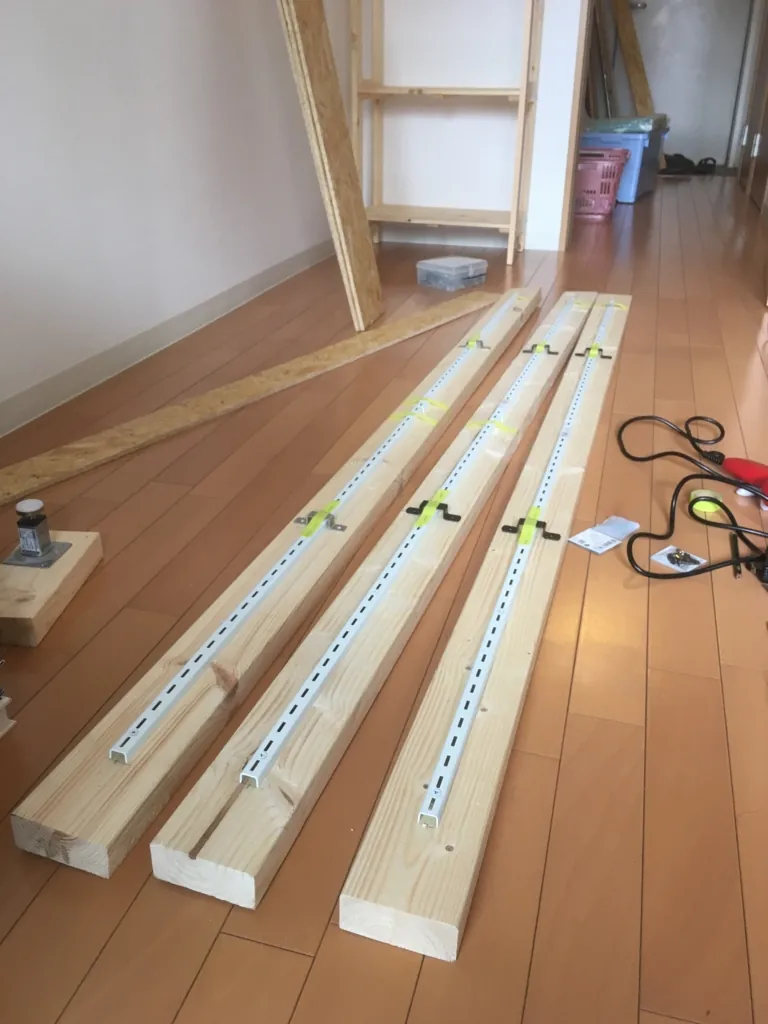 【1K/一人暮らし】ツーバイフォーで本棚をDIYしました。