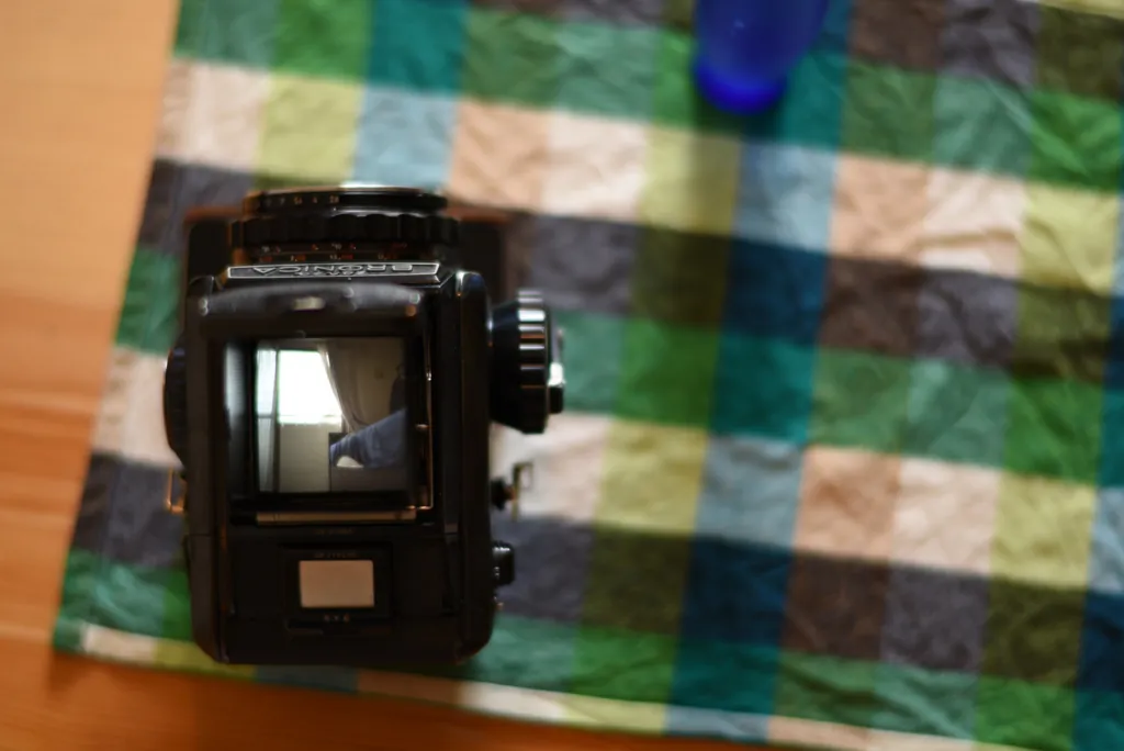 中判フィルムカメラ「ゼンザブロニカS2」の作例と見た目や外観などなど!