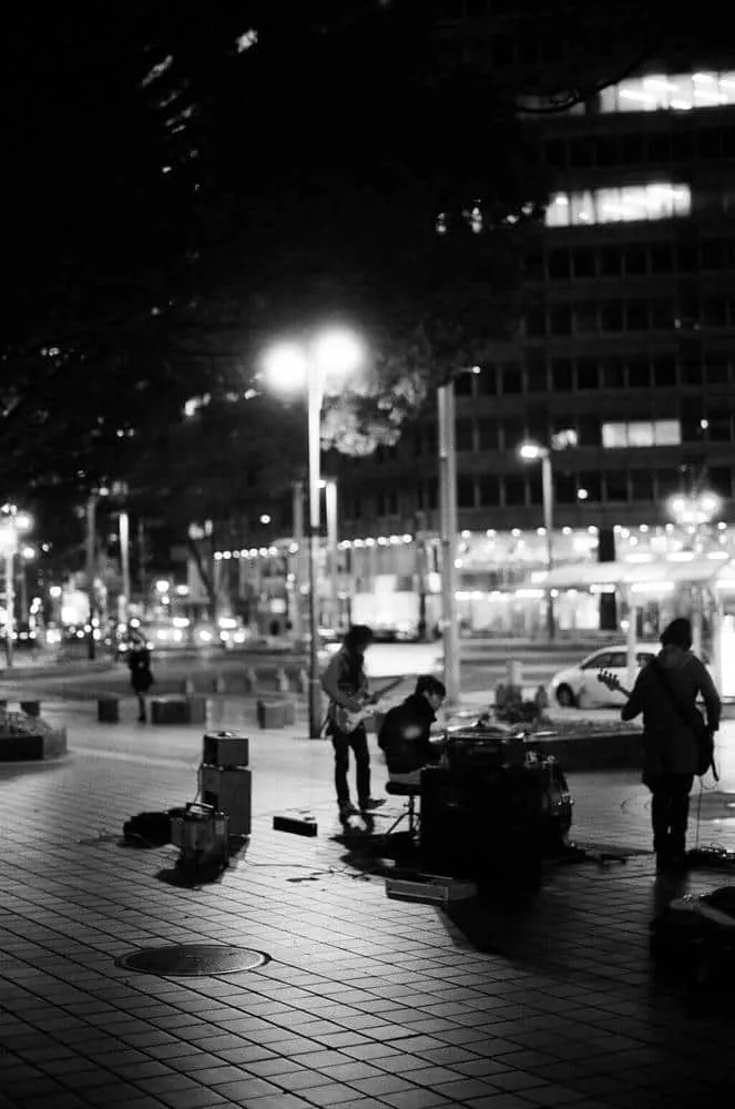 ストリートライブ