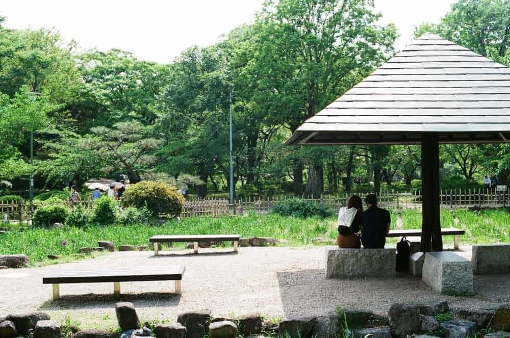 【作例】CONTAX 139 QUARTZとPlanar T* 50mm F1.4で大須観音と鶴舞公園へ