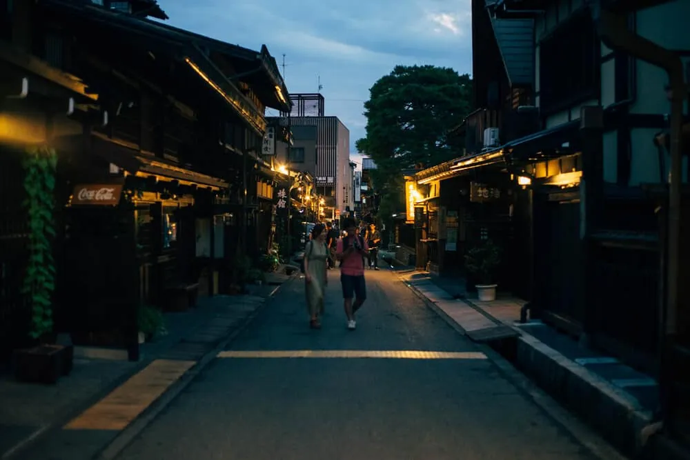【2019年夏旅】飛騨高山、夜のお散歩編