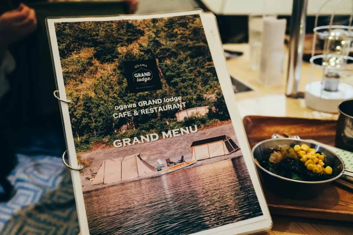 ogawaテントとキャンプ飯が堪能できるGRAND lodge CAFE & RESTAURANTに行ってきた