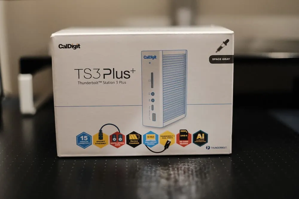 MacBookProと共に揃えたアクセサリーや周辺機器(USB-C)