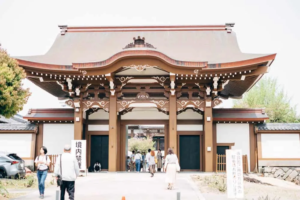 東別院の名古屋アンティークマーケットにいってきました