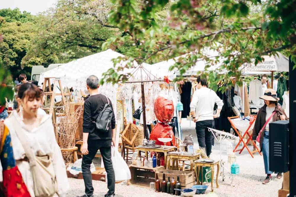 東別院の名古屋アンティークマーケットにいってきました