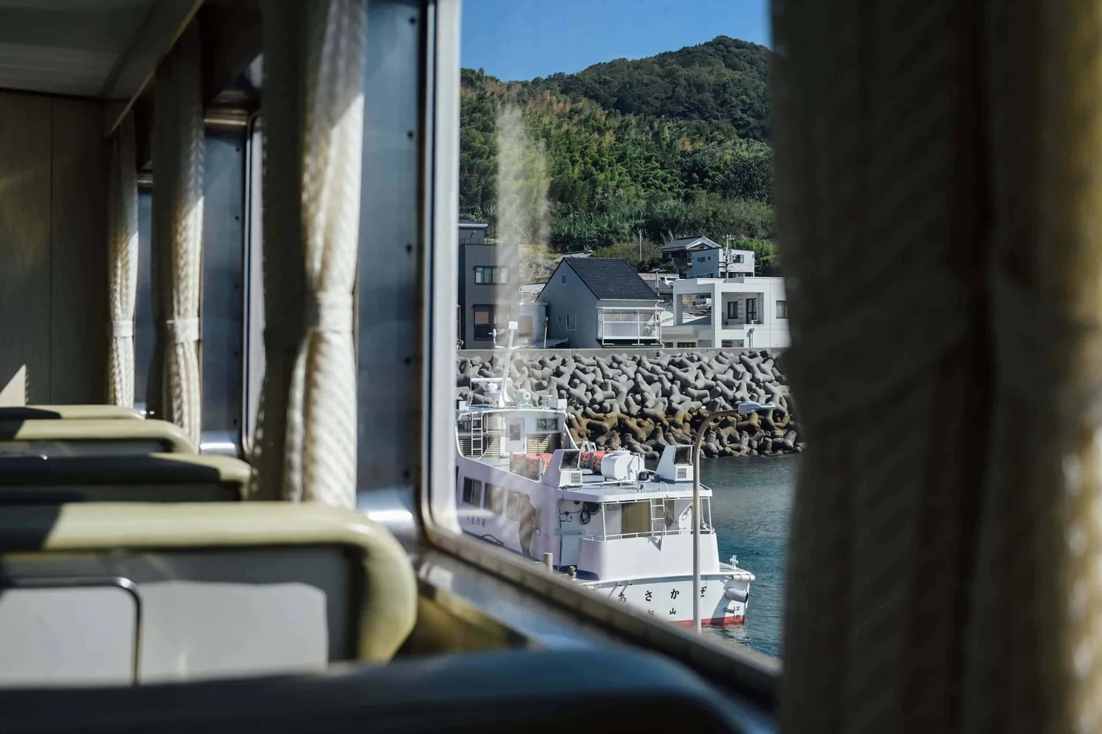 瀬戸内海、愛媛県の興居島に2泊3日旅行してきた。