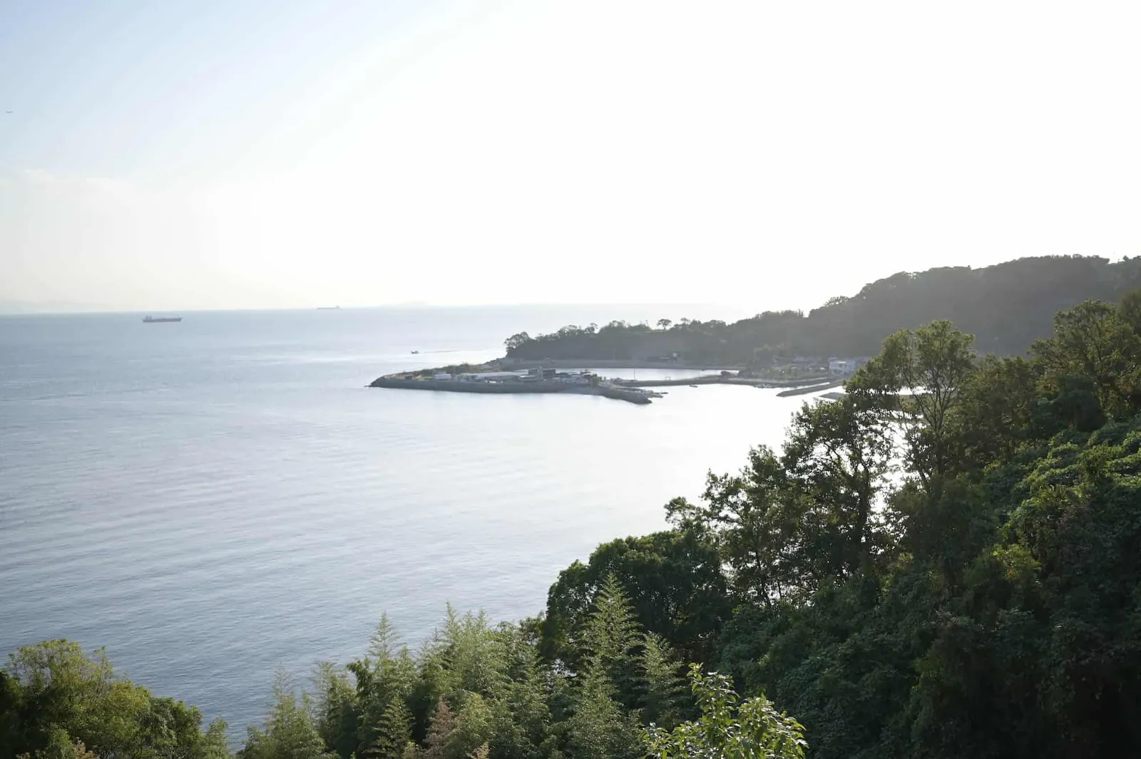 【Vol.2】瀬戸内海、愛媛県の興居島の海と空。