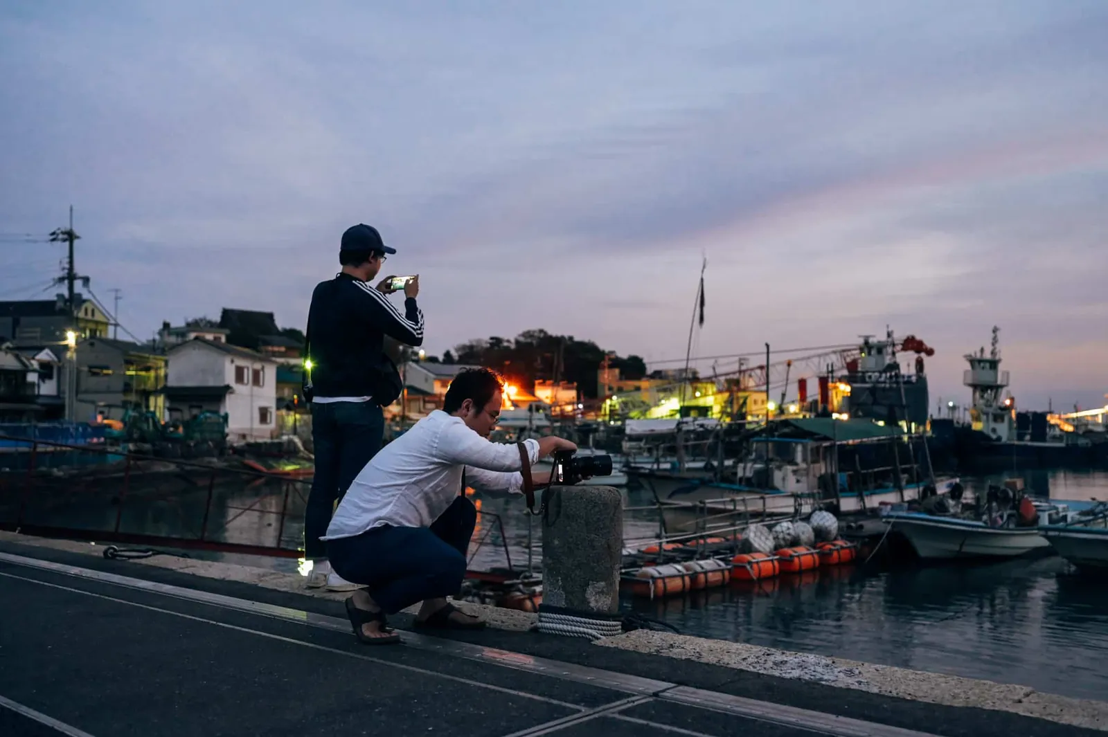 Nikon Z 6とZ 35mm/F1.8で秋の鞆の浦の街並みとか