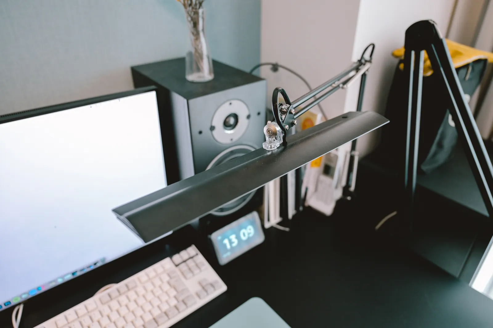 フリーランスエンジニアのデスク環境は日々めまぐるしく変化する