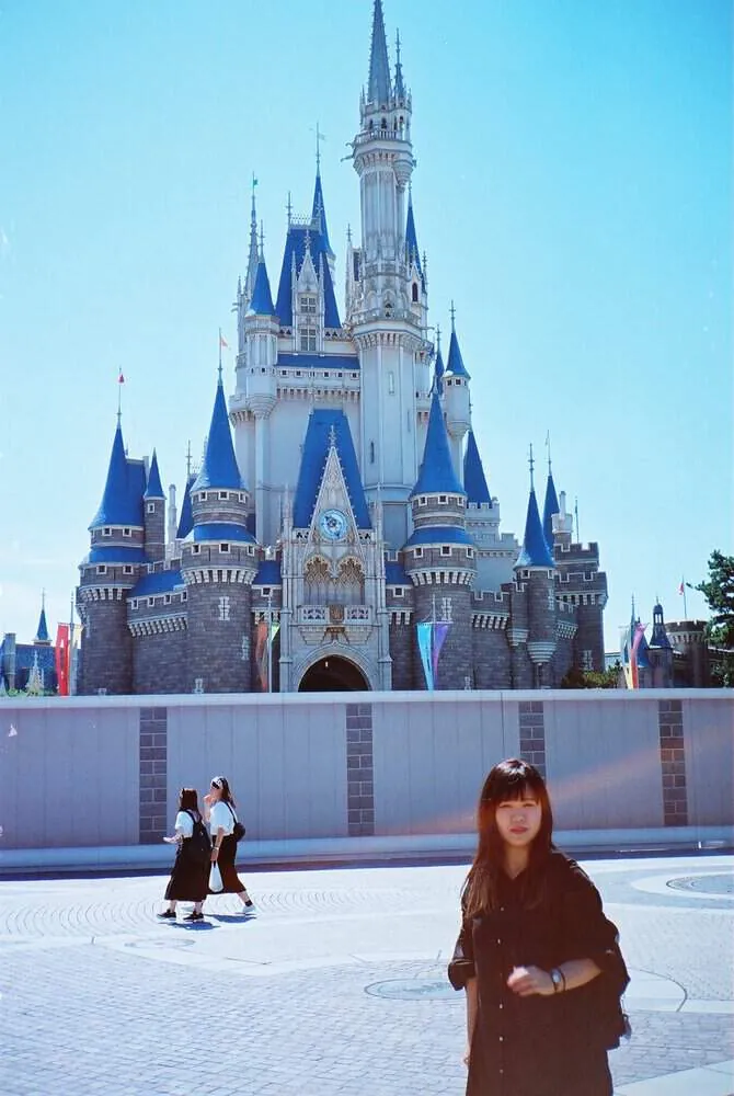 CONTAX T2とLomo100のディズニーランドがすごくエモかった