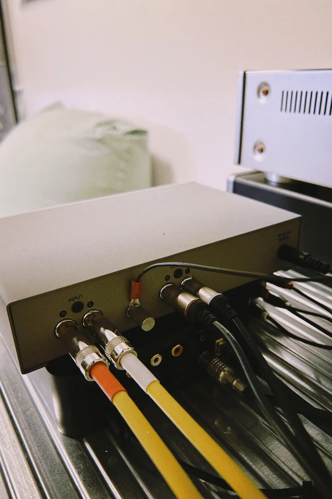 アース線大事(AT-LP70XBT・AT-PEQ30のノイズ対策)