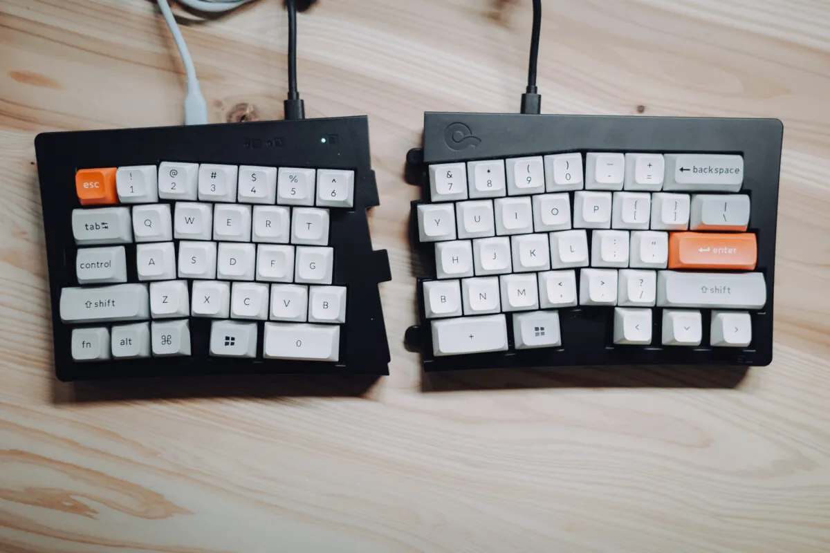 分割キーボードに手を出した。MISTEL BAROCCO MD600 Alpha BT US配列